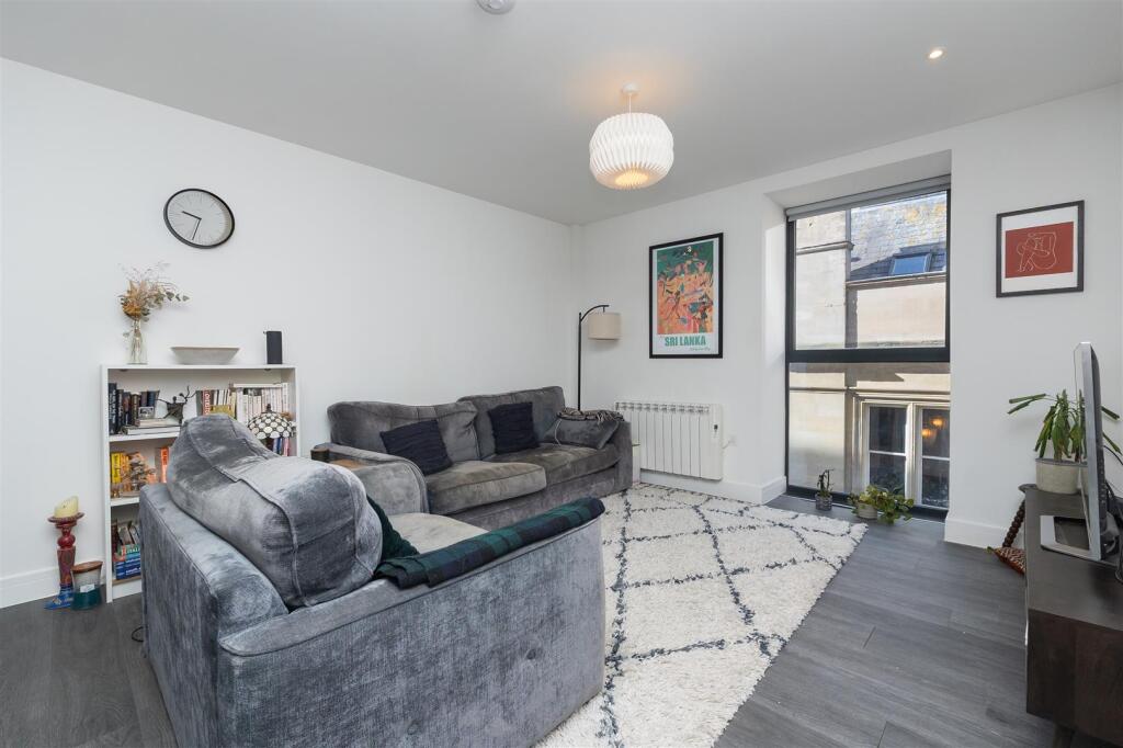Flat-9-28-Baldwin-Street-BS1-12.jpg