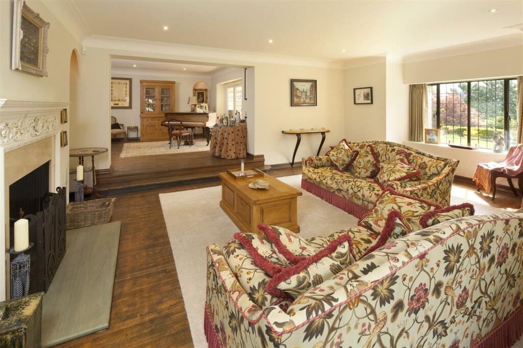 Little Mariners, drawing  room.jpg