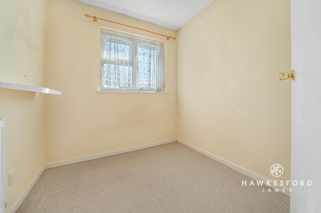 Hambrook Walk, Sittingbourne - Bedroom 3
