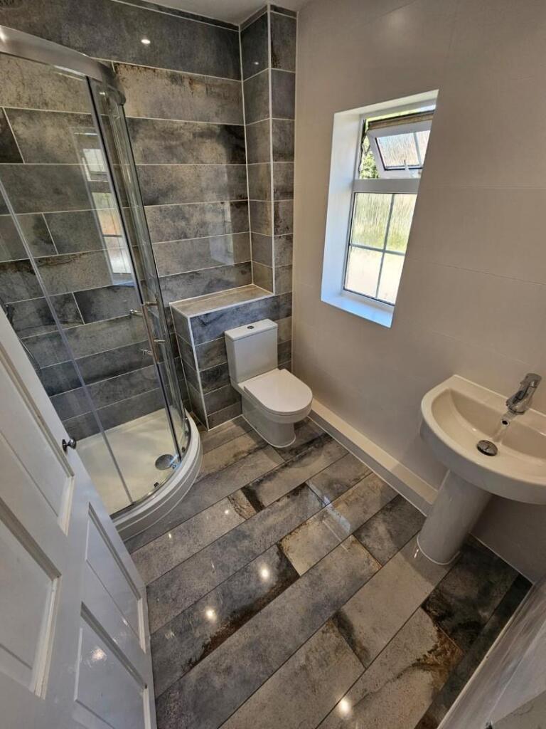 bath2.jpg