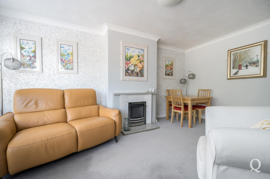 85cc5558-c339-496...