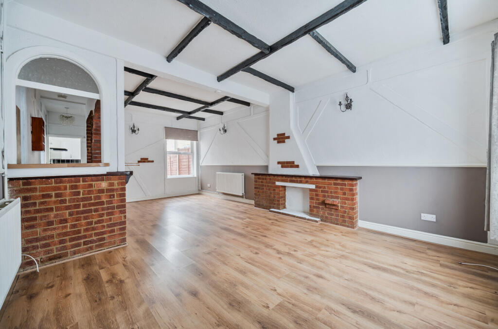 1370192-2-68ef5bf...