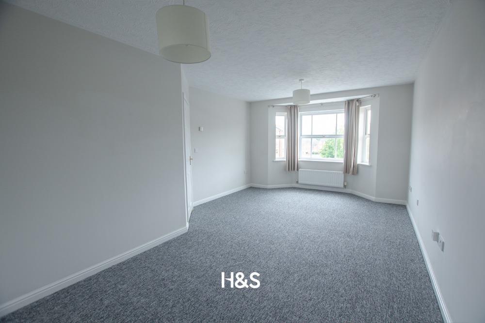 33 wharf lane - lounge diner.jpg