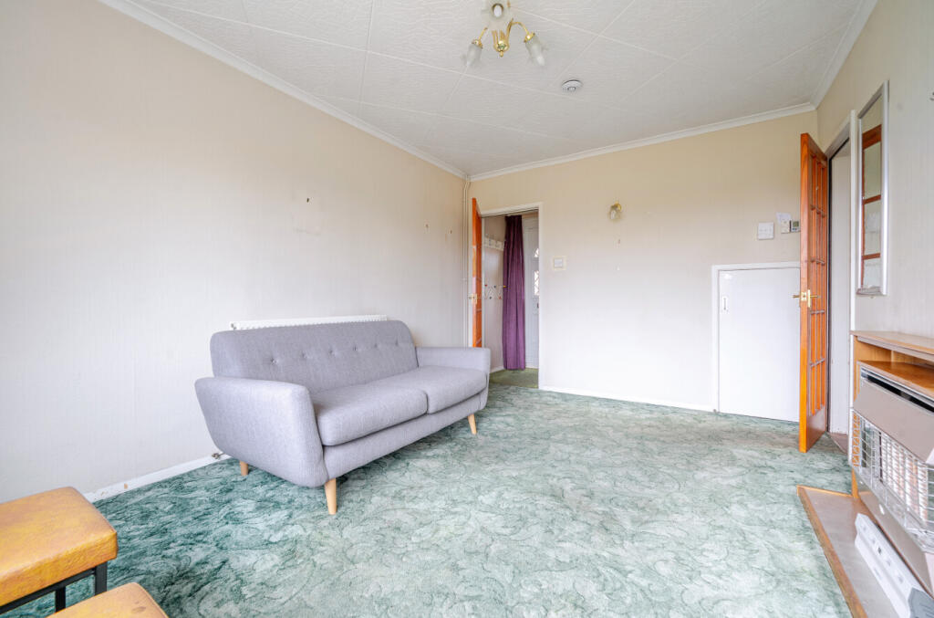 1315074-10-685a61...