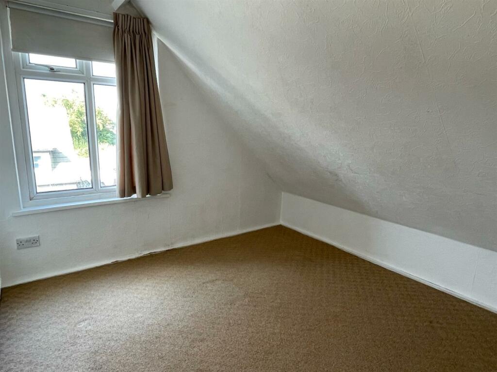 Bedroom.jpg