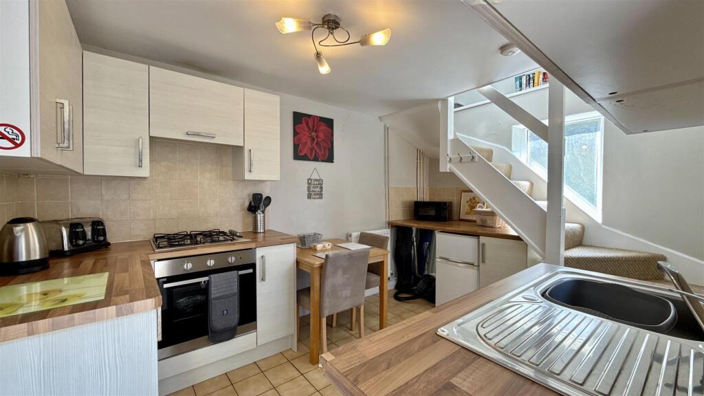 annexe kitchen