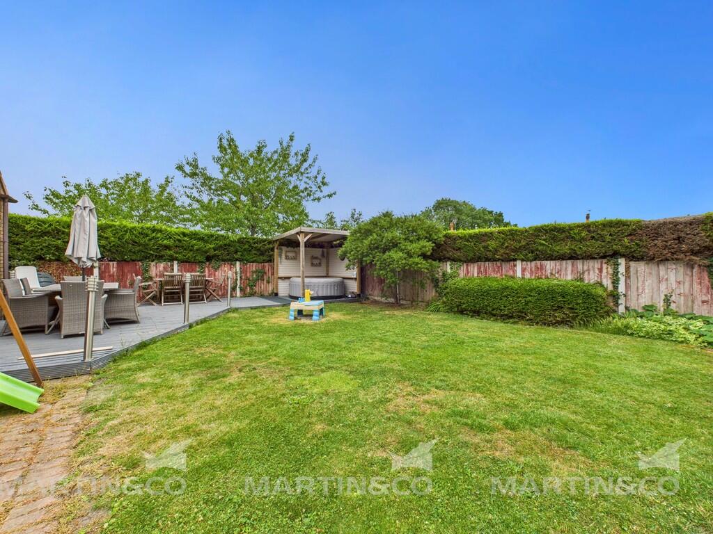 CAM02406G0-PR0472...