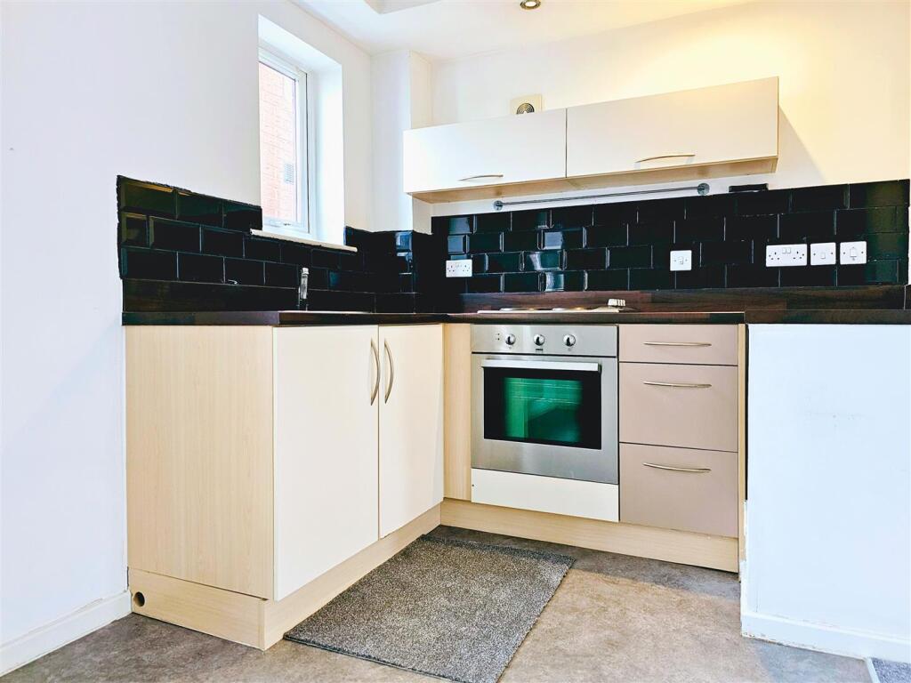 Heathlands Grange Burton on Trent (10).jpg