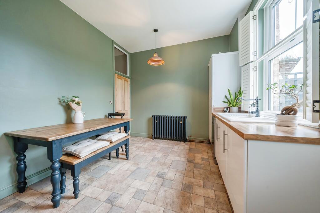 6. Kitchen
