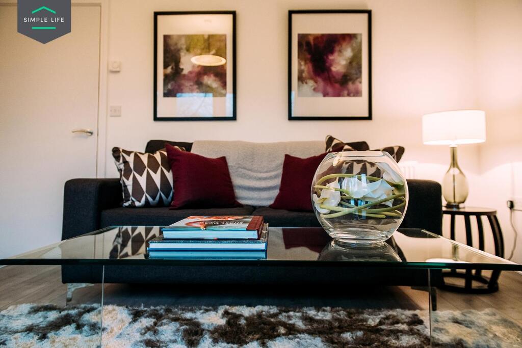 Weaver UP_living2.jpg