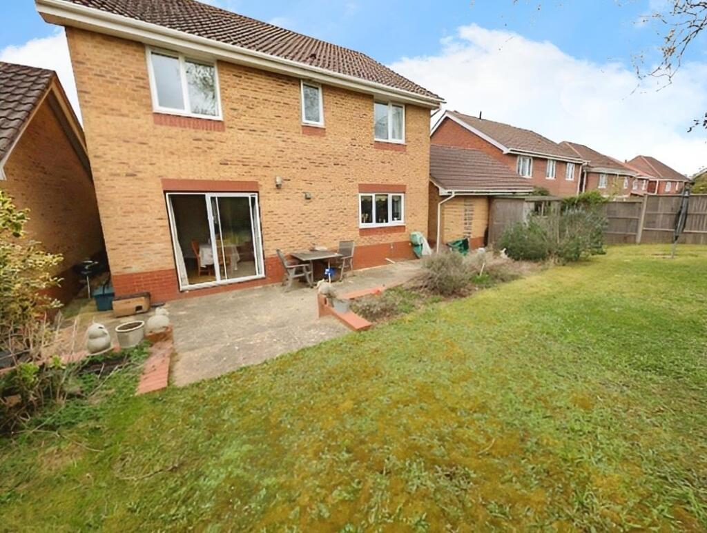 763f2984-rear 20main.jpg