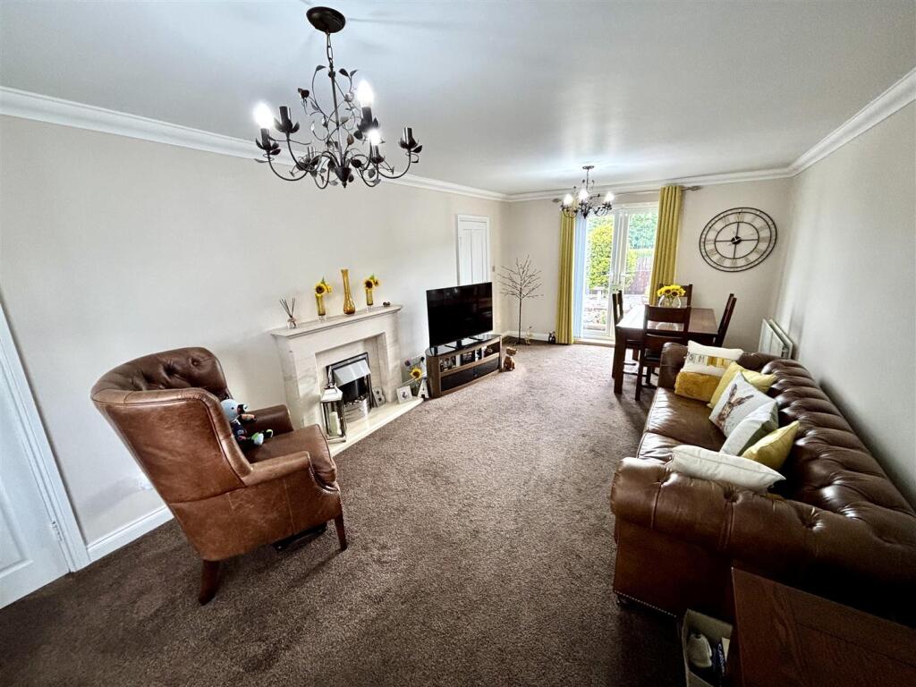 Open Plan Living and Dining Room