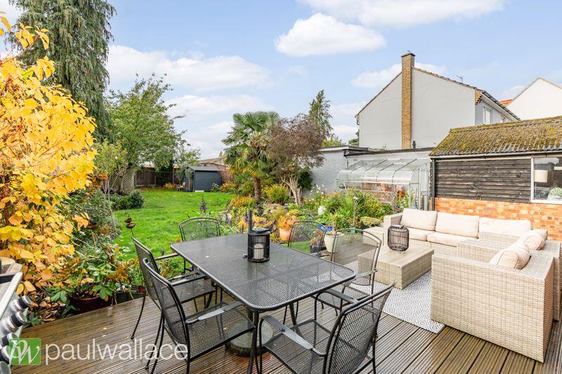 100' West Facing Garden