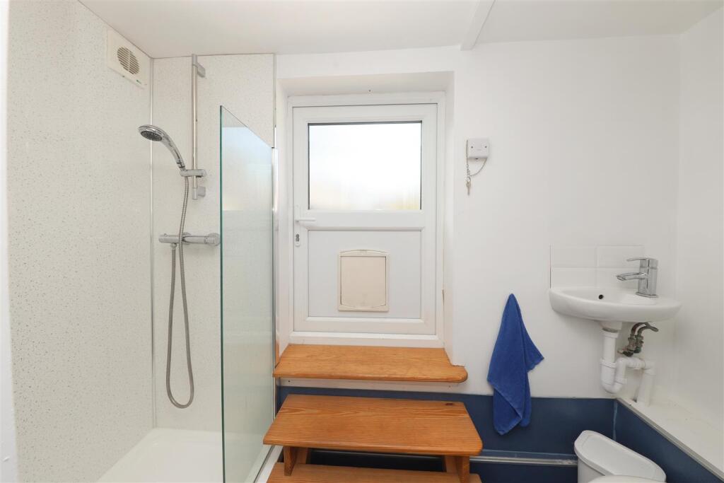 Bathroom 3