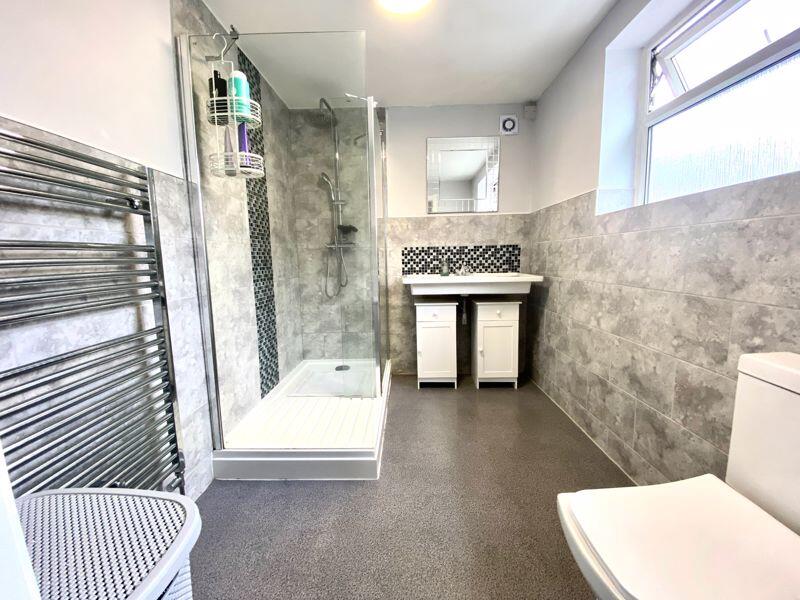 Shower Room/WC
