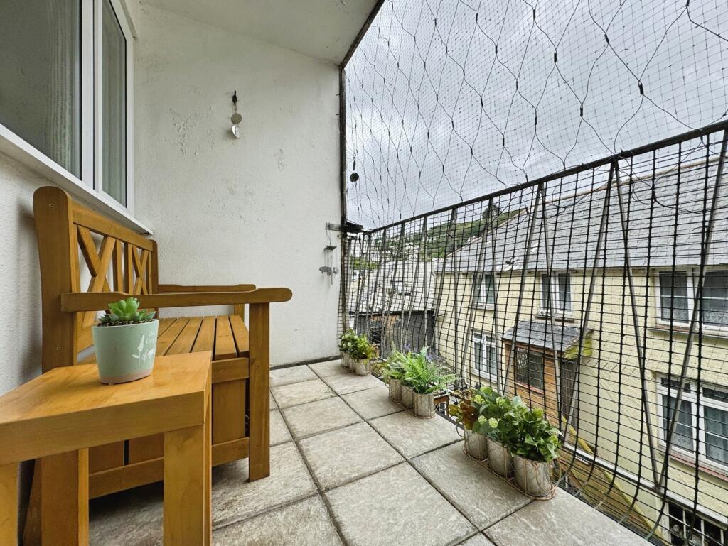 Balcony 2