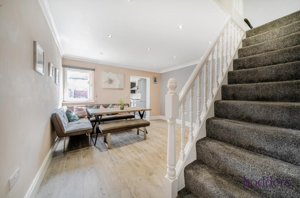 1e269209-e40b-4d0...