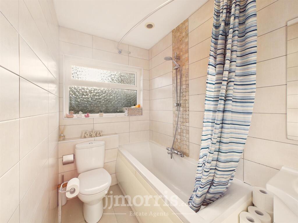 CAM05297G0-PR0130-STILL023.jpg
