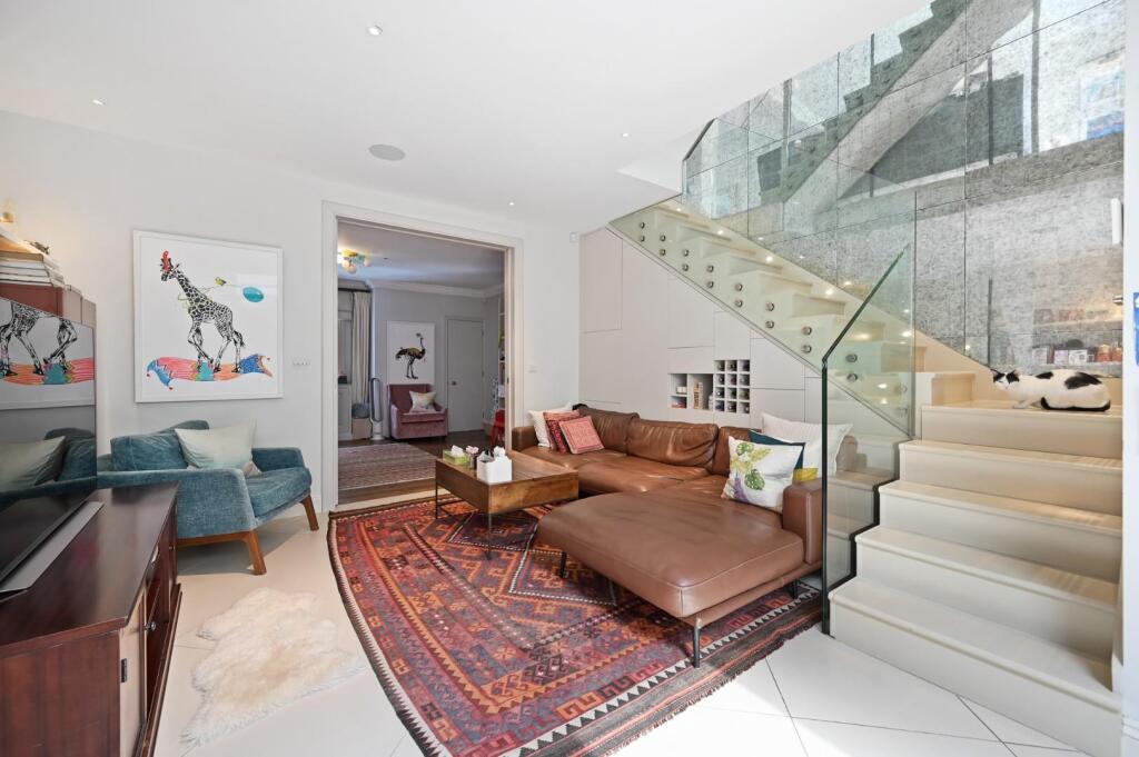 RCFBL- caithness road- lounge 3 (1).jpg