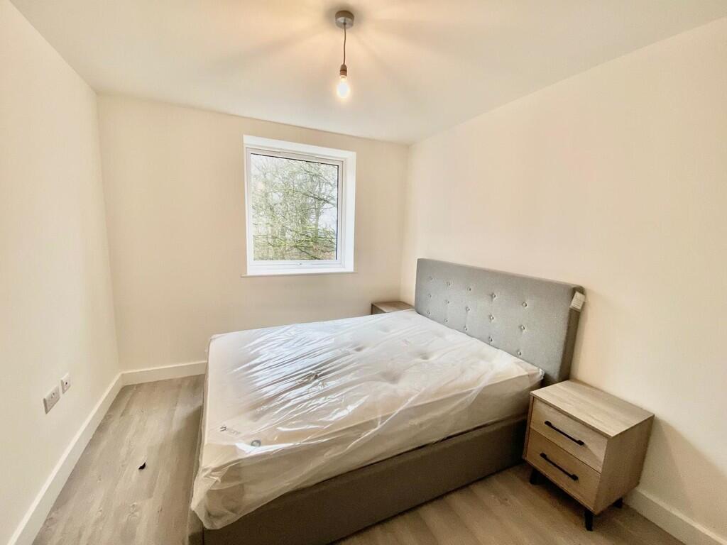 139 bed1.