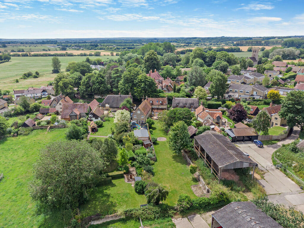 8610134-exterior0...