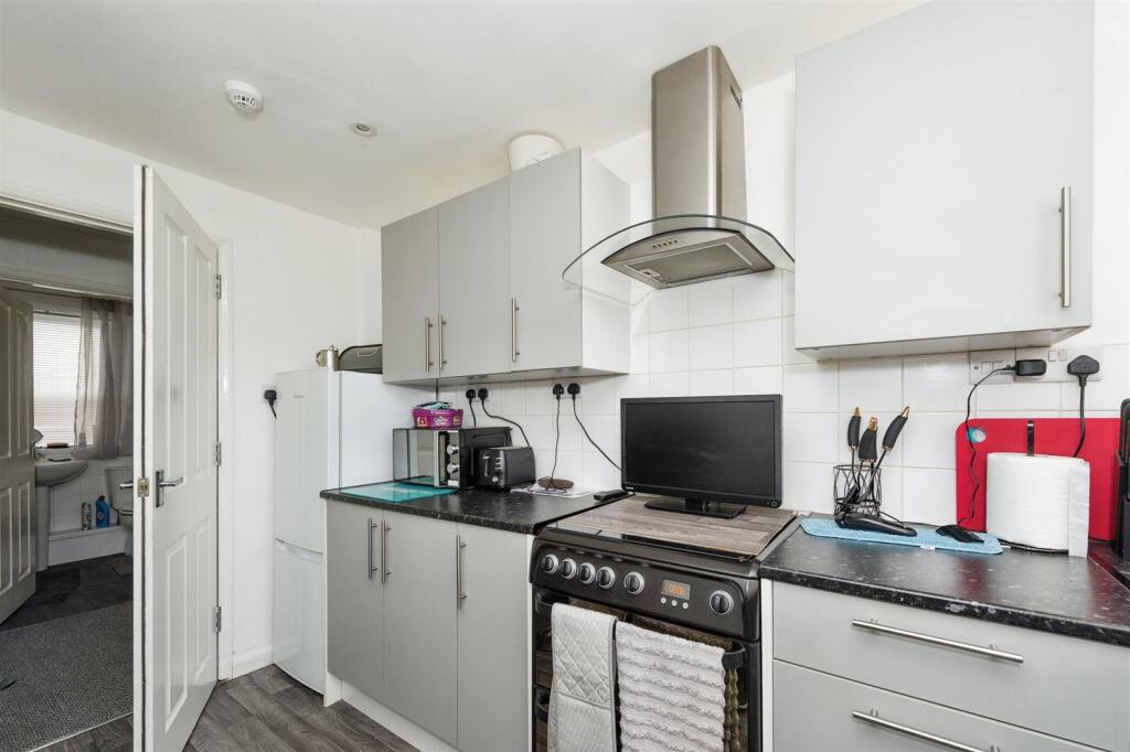 flat4yarfieldhallholbornhillmillomla185at01-17.jpg