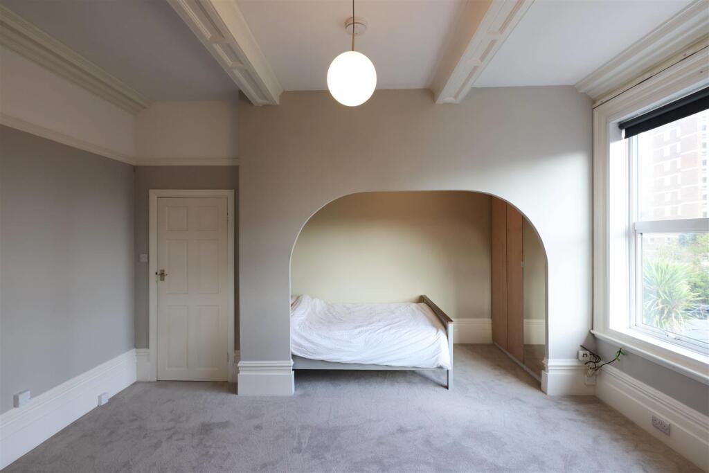 Aspire Residential - Bath Road