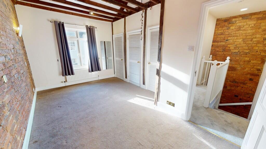 1050-12122025_105...