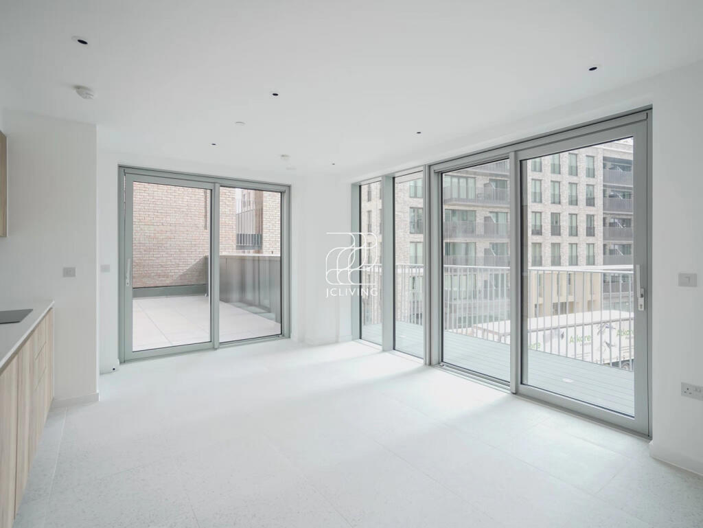 Jacquard Point,5 Tapestry Way,LONDON,E1 2FQ