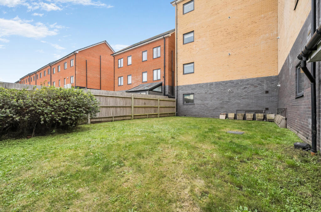 1383305-17-691c5d...