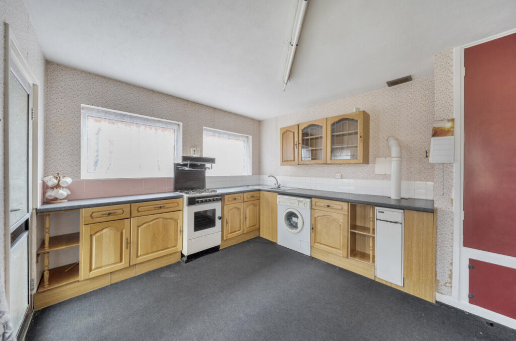 1359274-15-68d41d...