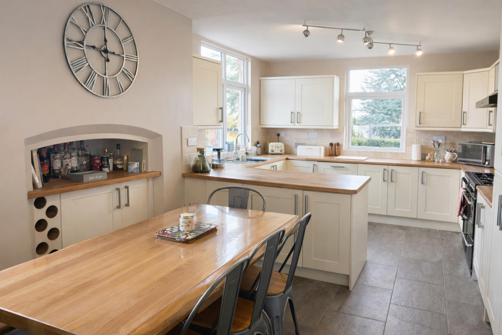 Kitchen Breakfast Room