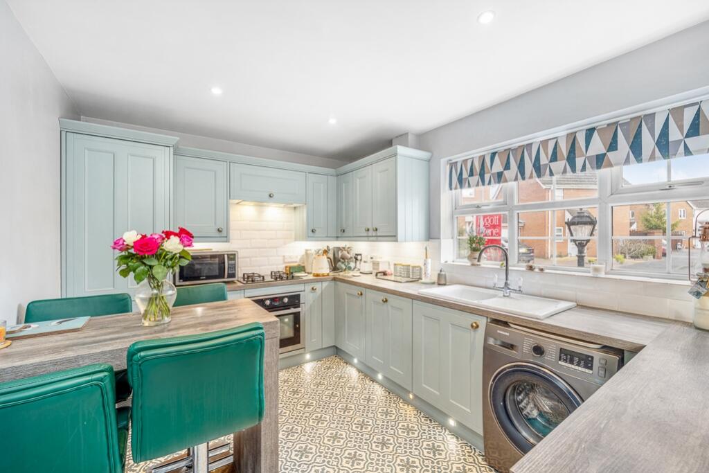 2 Heron Way (Spalding)-13