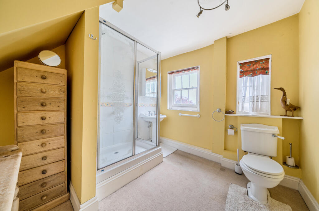 1369263-13-68f675...