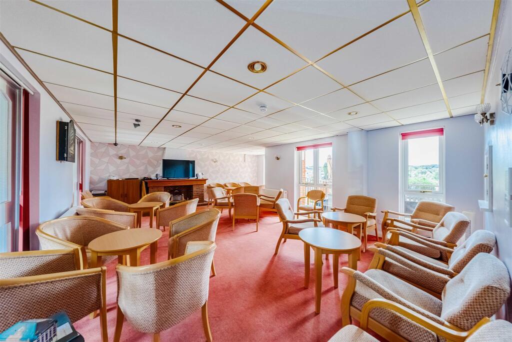 Communal Lounge