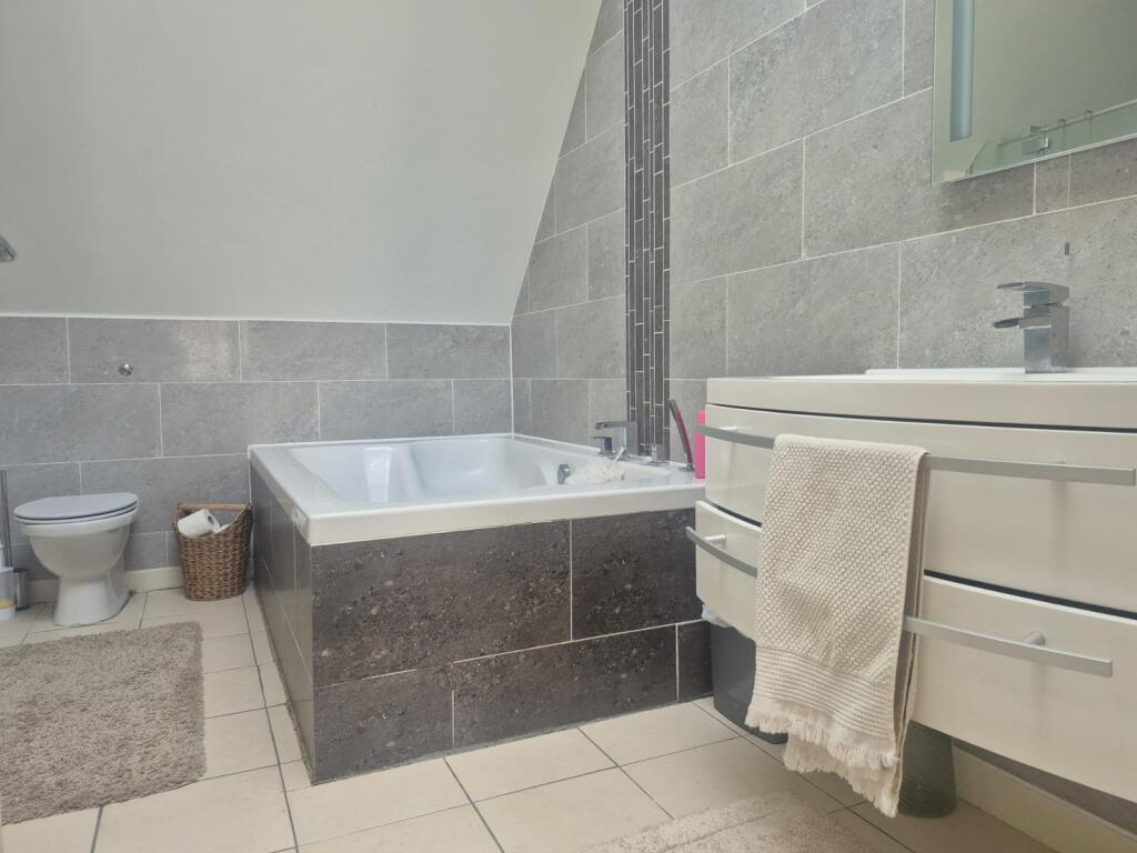 60ca47e7-2f82-4ea9-ba98-468d4d701978 T202508251346.jpg