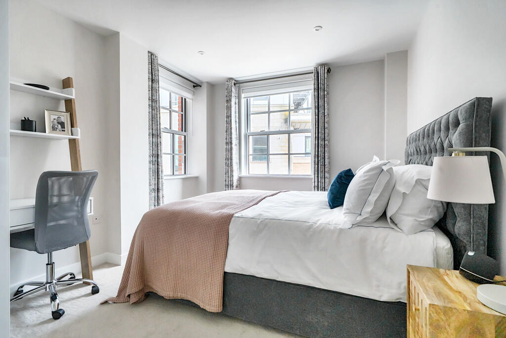 22-681b7b3e1eabc-...