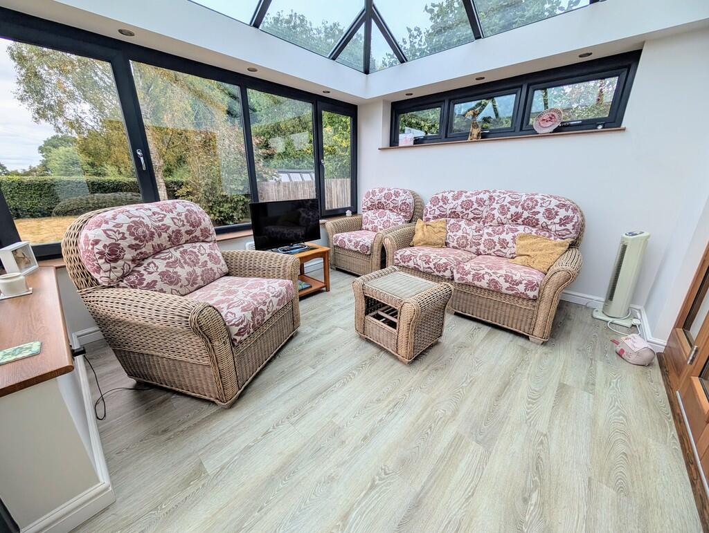 PXL_20250821_1409...