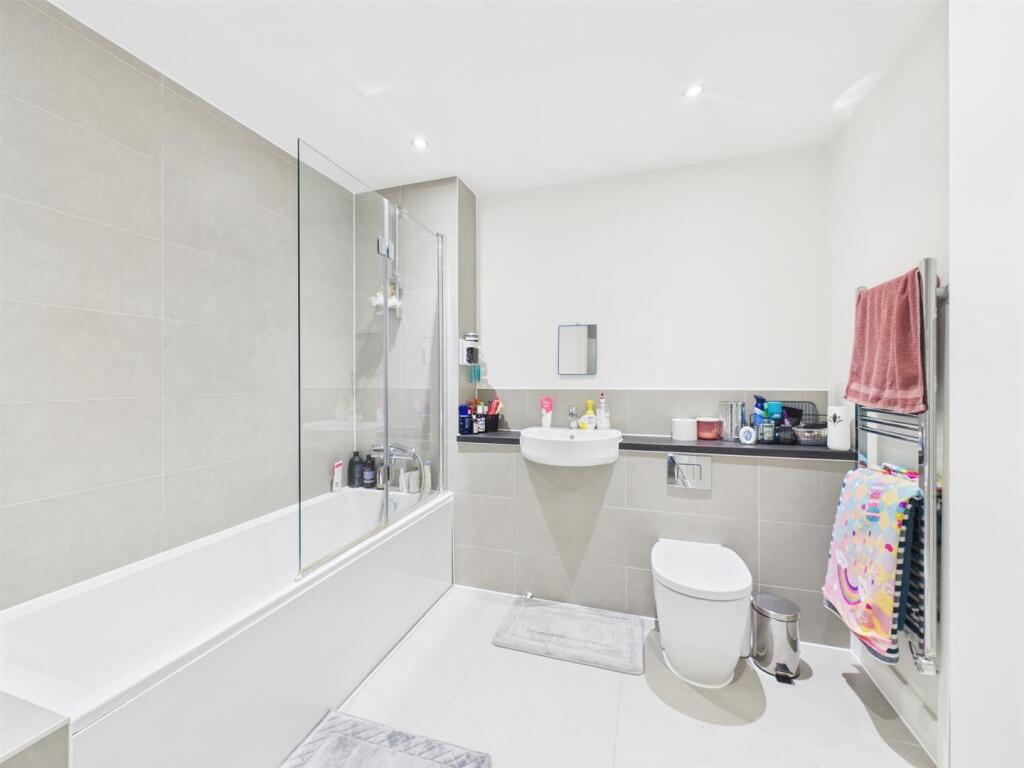 Northolt Road, Harrow