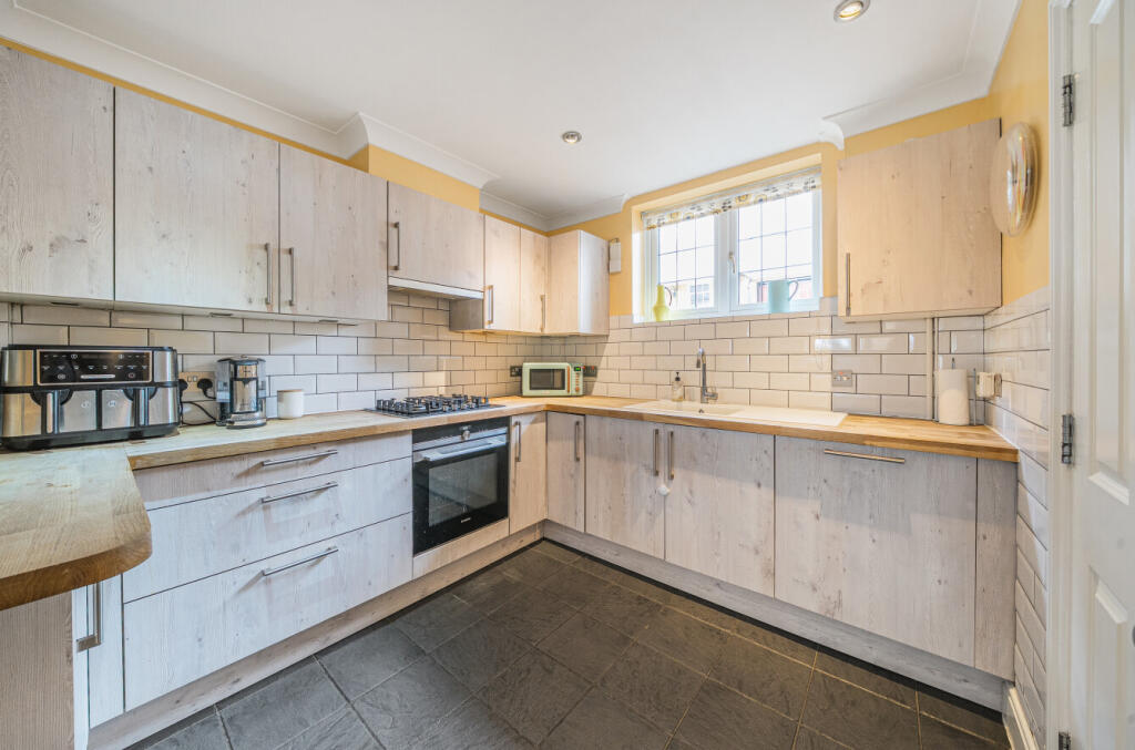 1297261-10-682f14...