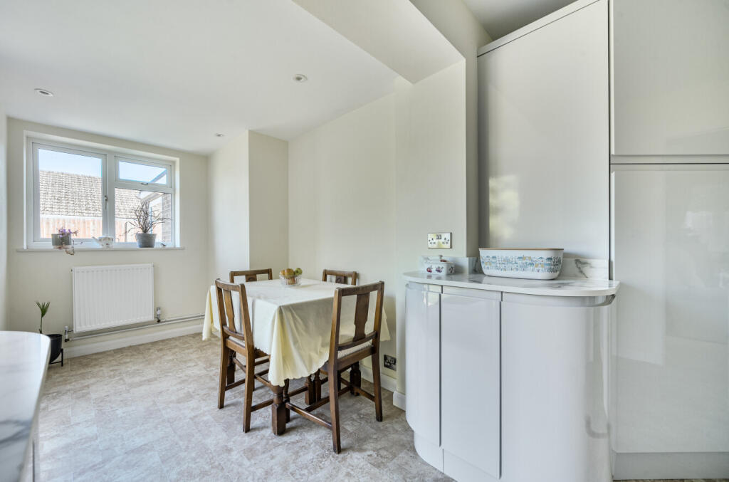 1311083-11-685452...