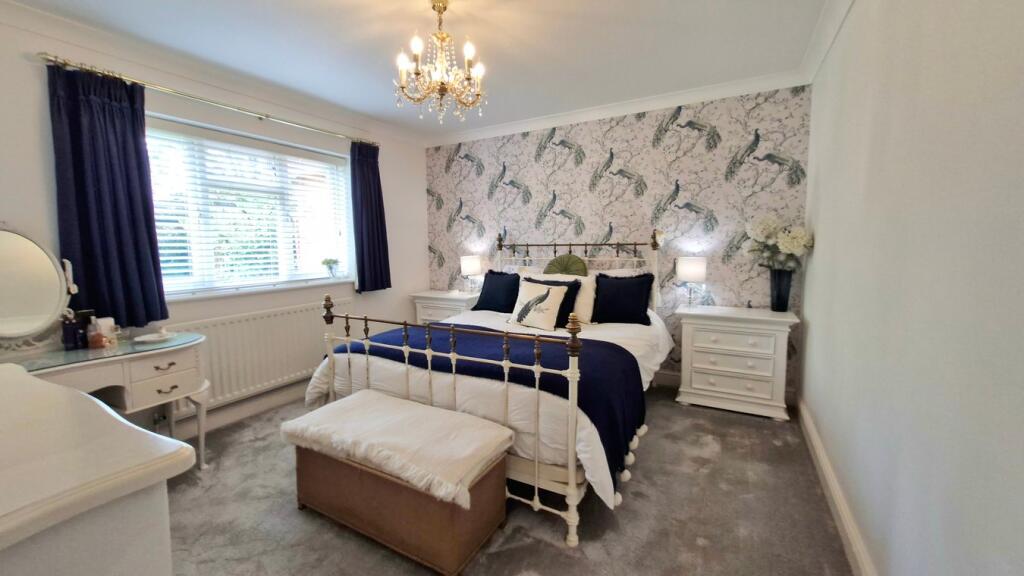 Bungalow -  Principal Bedroom