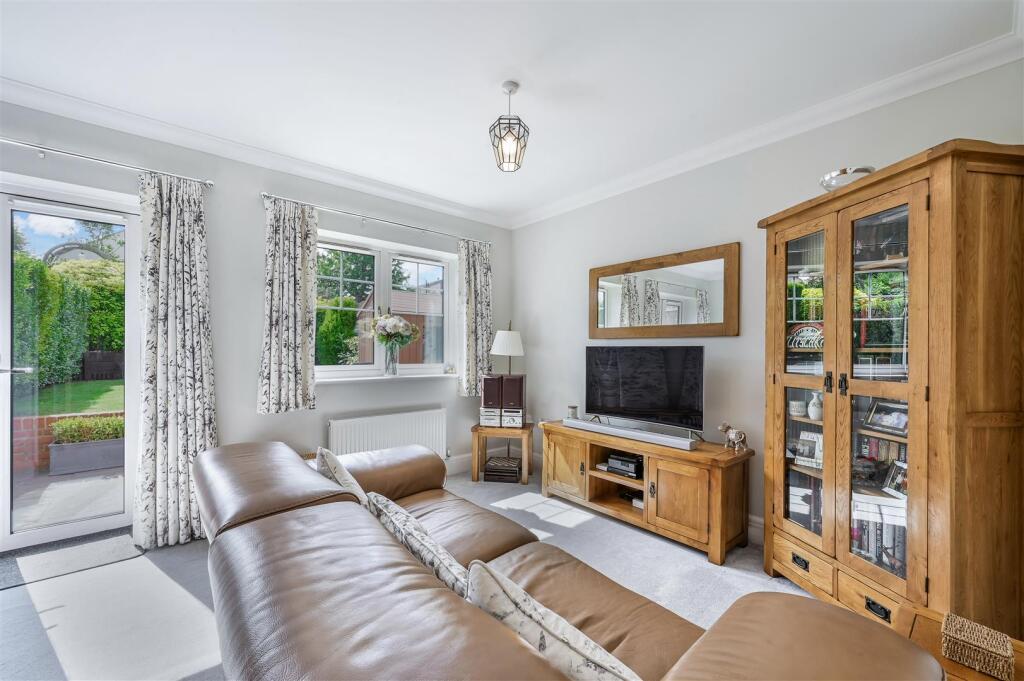 OSBORNE CLOSE-11.jpg