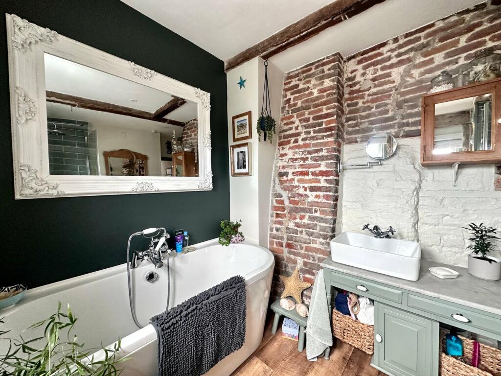 Bath &amp; Shower Room