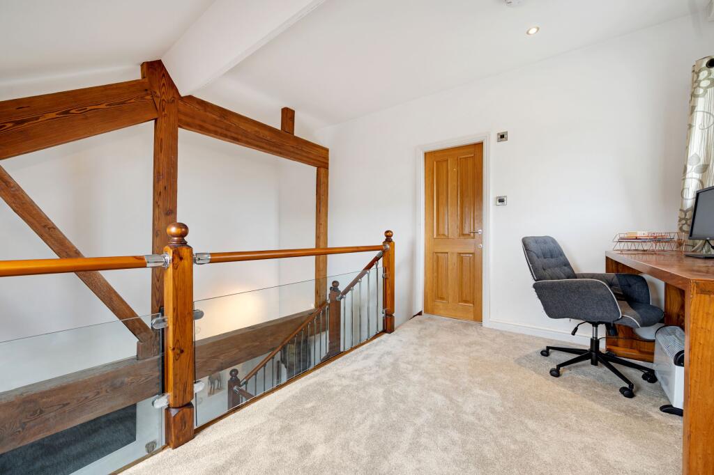 Mezzanine Dressing Room / Office
