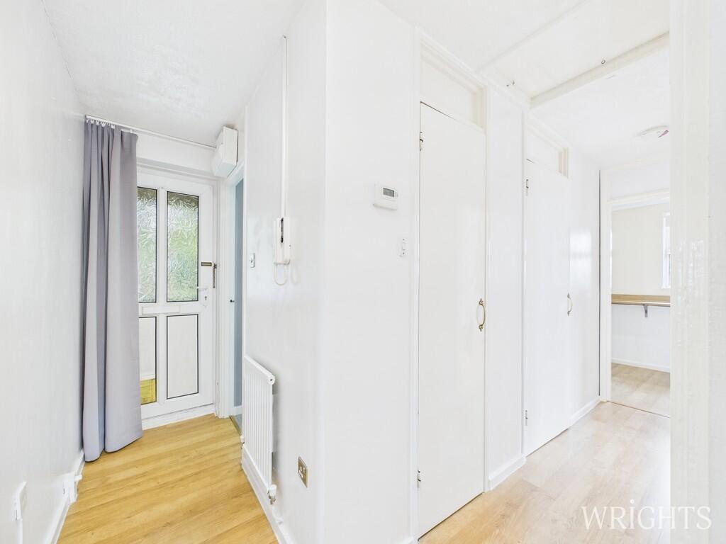 CAM02796G0-PR0465...