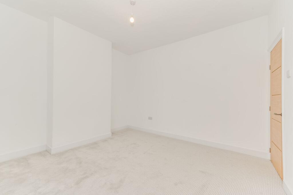 BEDROOMS AND BATHROOMS