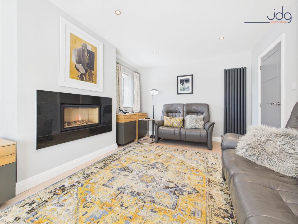 Cosy Lounge with flame gas fire