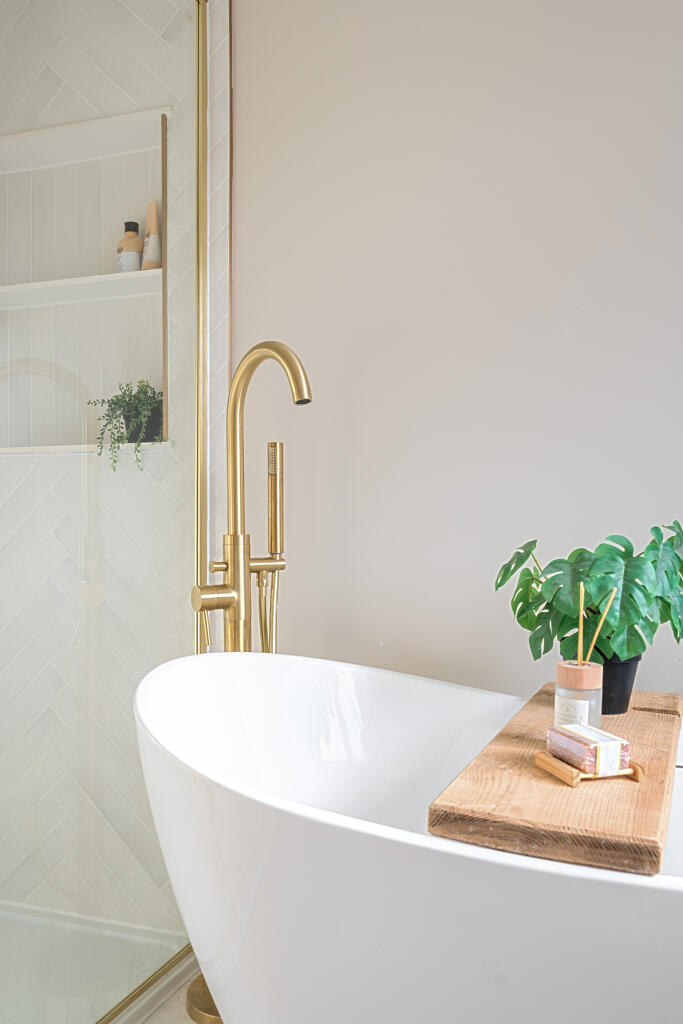 13760808690b26e5ddcdf