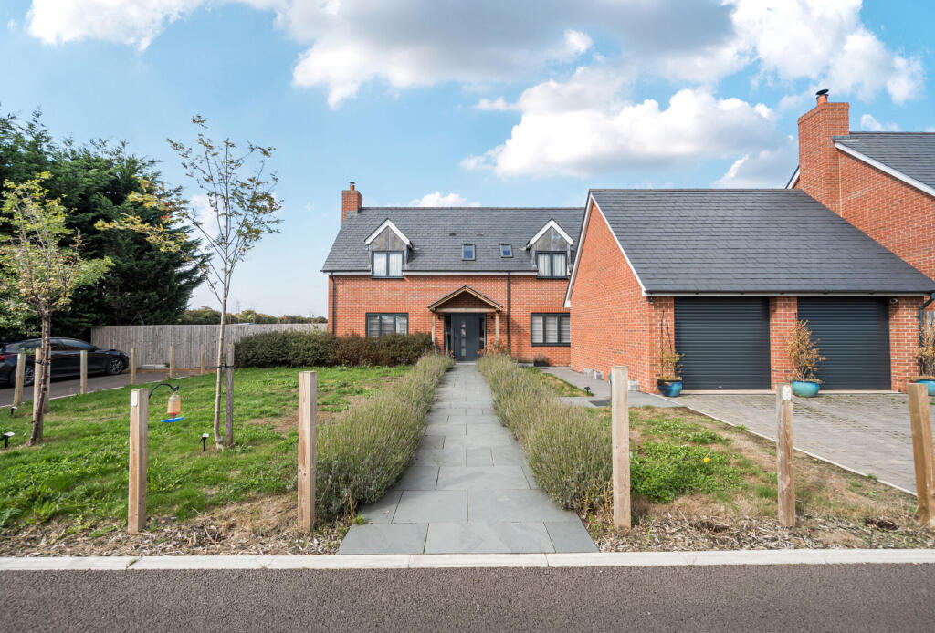 1354936-21-68c7ff...